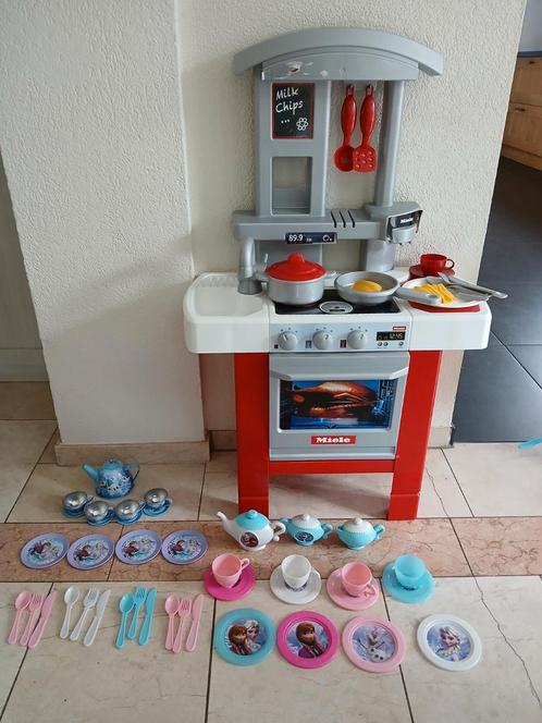 Speelgoedkeuken met accessoires, Kinderen en Baby's, Speelgoed | Speelkeukens, Gebruikt, Kunststof, Ophalen