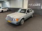 Mercedes-Benz 200-500 (W124) 230 E Automaat Belastingvrij, Auto's, Centrale vergrendeling, 2299 cc, Bedrijf, Handgeschakeld