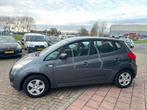 Kia Venga 1.4 CVVT X-ecutive - Trekhaak - 170.230 KM - 2011, Voorwielaandrijving, Euro 5, Stof, Gebruikt