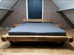 Massief eikenhouten bed frame, Balken bed | Stalen poten, Ophalen, 180 cm, 200 cm, Hout