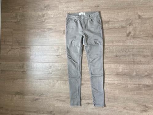 Skinny broek sand zand beige soft coating stretch, Kleding | Dames, Broeken en Pantalons, Zo goed als nieuw, Maat 36 (S), Beige