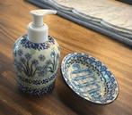 Bunzlau Castle aardewerk. zeepbakje en zeep pompje, Huis en Inrichting, Keuken | Servies, Overige typen, Ophalen of Verzenden