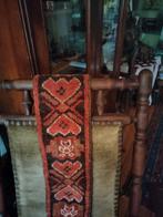 Beloudj  tapijtje smal voor armleuning, bank, kist of wand, Ophalen