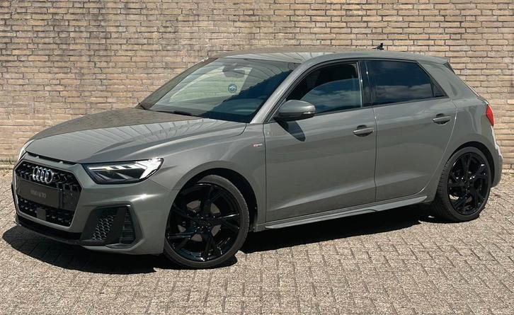 Audi A1 30 Tfsi 116pk S Tronic 2019 Grijs S-Line, Auto's, Audi, Bedrijf, Te koop, A1, Airbags, Airconditioning, Alarm, Apple Carplay
