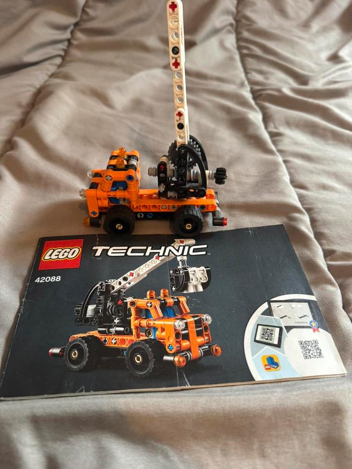 Lego Technic 42088, Kinderen en Baby's, Speelgoed | Duplo en Lego, Gebruikt, Lego, Ophalen of Verzenden