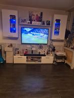 TV Meubel met Ophangkast en LED, Ophalen of Verzenden, Zo goed als nieuw, 200 cm of meer, Minder dan 100 cm