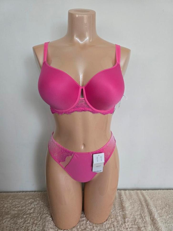 Nieuw chantelle 80d 85d 90d 75e 80e 85e 80f 85f 75g 80g 75h, Kleding | Dames, Ondergoed en Lingerie, BH, Ophalen of Verzenden