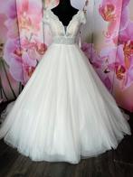 Nieuw maat 38 LIVIA top helemaal bewerkt, Trouwjurk, Overige kleuren, Nieuw, Ophalen of Verzenden