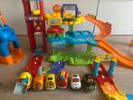 VTech auto garage + hijskraan, Ophalen of Verzenden, Zo goed als nieuw