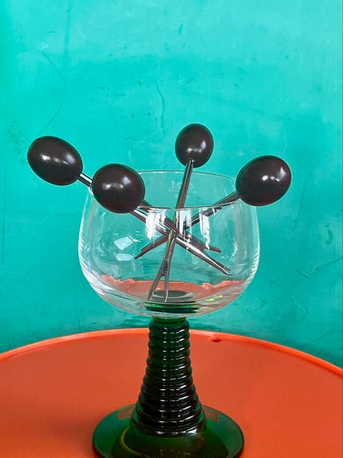 Retro olijfprikkers set cocktailprikkers staal hout bruin, Huis en Inrichting, Keuken | Bestek, Nieuw, Bestekset, Hout, Ophalen of Verzenden