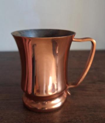 Drinkbeker/mok. Rood koper, herkomst Rhodesie. beschikbaar voor biedingen