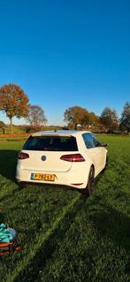 Volkswagen Golf E-golf 5D 2015 Wit €2000 subsidie, Auto's, Automaat, Stof, Zwart, Elektrische ramen
