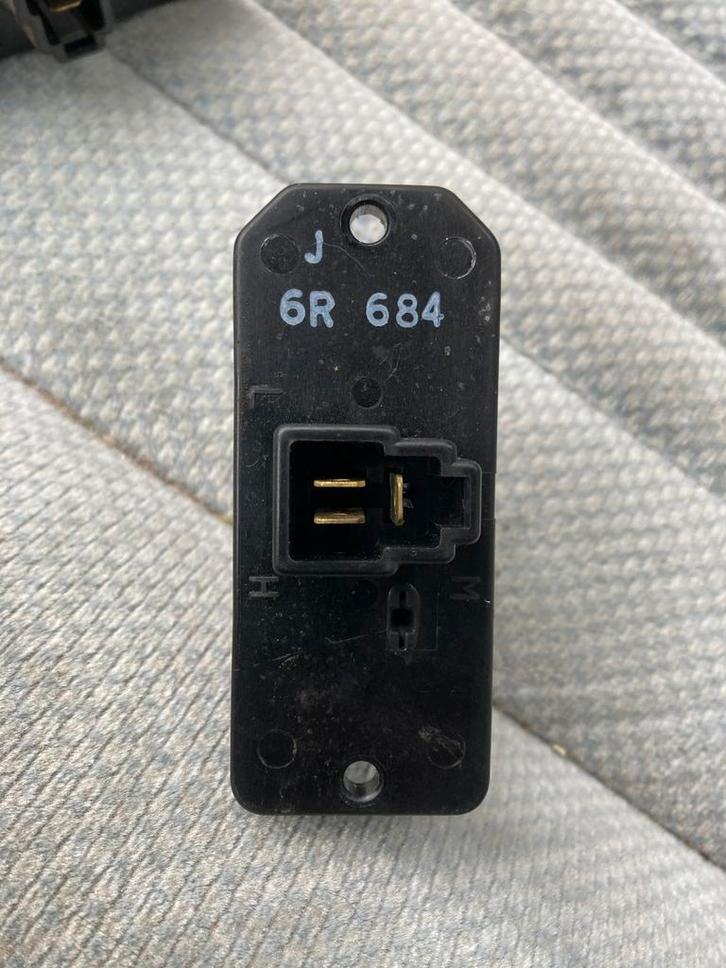 Toyota starlet p8/ p9 kachelweerstand, Auto-onderdelen, Airco en Verwarming, Toyota, Gebruikt, Ophalen of Verzenden