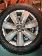 Winterbanden als nieuw t-roc troc met ruim voldoende profiel, Ophalen