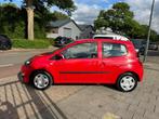 Renault Twingo 1.2 16V Authentique Elek Pakket C.V Apk 02-20, Voorwielaandrijving, 839 kg, Gebruikt, Zwart