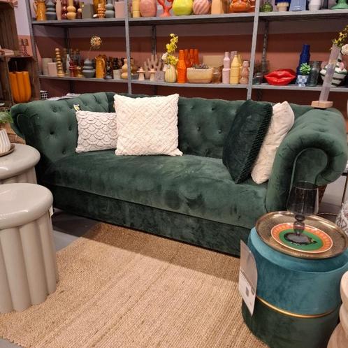 Bank Chester groen, Huis en Inrichting, Banken | Sofa's en Chaises Longues, Zo goed als nieuw, Tweepersoons, 150 tot 200 cm, 75 tot 100 cm