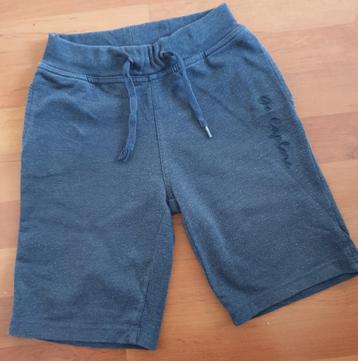 Name-it korte broek. Maat 122 beschikbaar voor biedingen