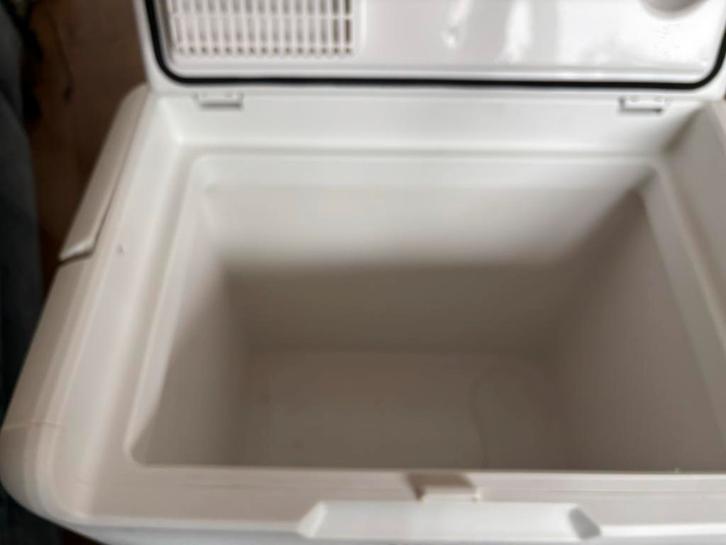 Koelbox - Ideaal voor onderweg!, Caravans en Kamperen, Koelboxen, Gebruikt, Koelbox, Elektrisch, Ophalen of Verzenden