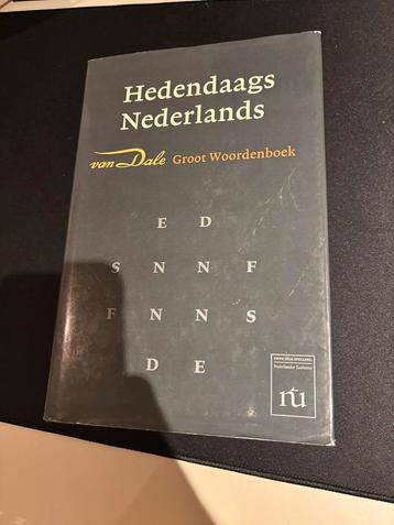 Van Dale Groot Woordenboek Hedendaags Nederlands beschikbaar voor biedingen