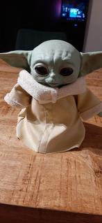 Baby Yoda Pluche - Beweegt, Maakt Geluid!, Kinderen en Baby's, Speelgoed | Poppen, Ophalen of Verzenden, Nieuw, Babypop