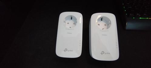 TP-Link TL-PA8010P KIT - Powerline zonder wifi - 2 St, Computers en Software, Routers en Modems, Zo goed als nieuw, Router, Ophalen