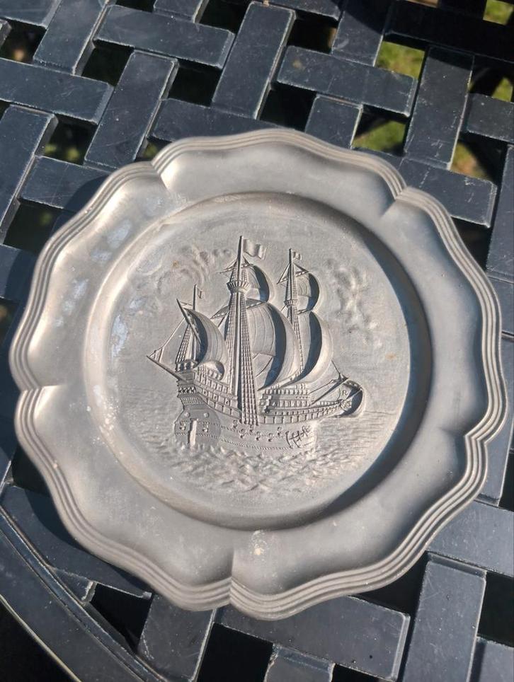 Vintage Franse Tinnen Decoratieplaat Zeilboot - 1950, Antiek en Kunst, Antiek | Tin, Ophalen of Verzenden
