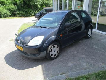 Ford Fiesta 1.3 Ambiente (bj 2004) beschikbaar voor biedingen