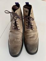 Floris van Bommel suede laarsjes mt 10 zgan kleur taupe 44, Bruin, Floris van Bommel, Ophalen of Verzenden, Zo goed als nieuw