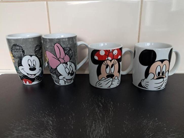 Mickey & Minnie Mouse mokken (4 stuks orgineel), Verzamelen, Disney, Nieuw, Servies, Mickey Mouse, Ophalen of Verzenden