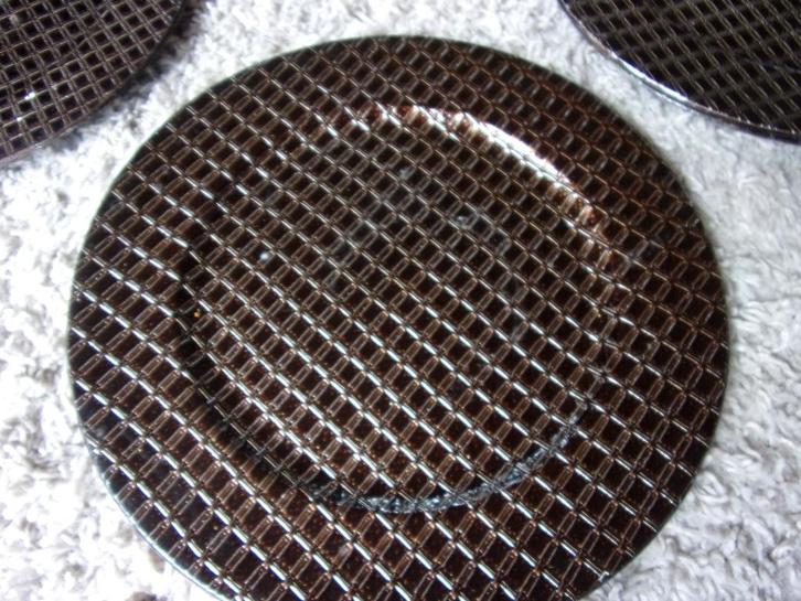 6X ONDERBORD VILLEROY & BOCH DONKERBRUIN GEVLOCHTEN MOTIEF, Huis en Inrichting, Keuken | Servies, Zo goed als nieuw, Overige typen