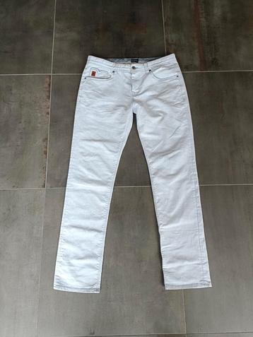 Vanguard Jeans Maat 35 lengte 34 beschikbaar voor biedingen