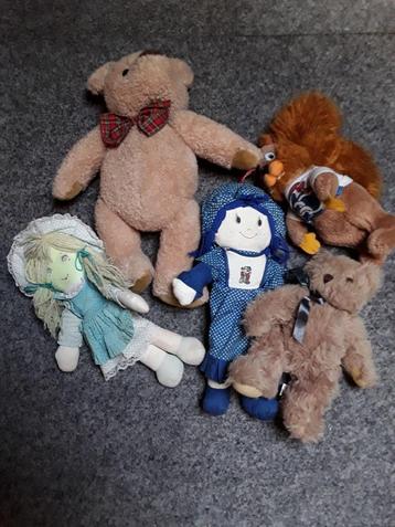 5 Knuffels samen € 9,= beschikbaar voor biedingen