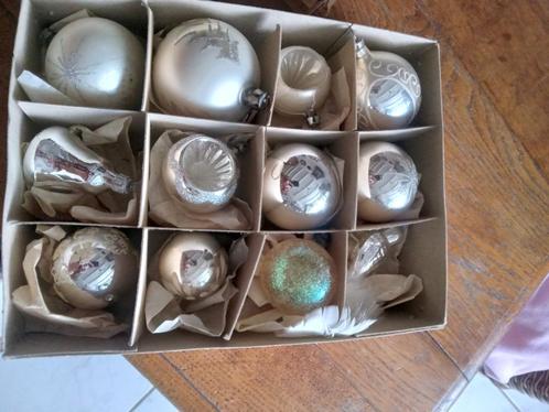 doos nr 49 oude kerstballen zilveren glazen, Diversen, Kerst, Gebruikt, Ophalen of Verzenden