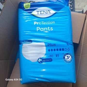  Grote verpakking  Tena Proskin pants plus L 30 stuks  beschikbaar voor biedingen