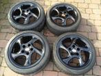 porsche zwart gelakte 18"-ers velgen met banden, Ophalen, Gebruikt