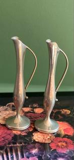 Set van 2 metalen vaasjes - 19cm hoog, Ophalen of Verzenden