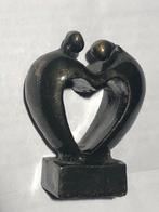 Corry Ammerlaan verbronsd beeldje Hart voor elkaar, Antiek en Kunst, Ophalen of Verzenden