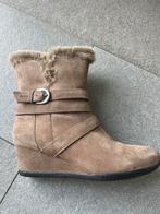 Geox Beige Enkellaarsjes Sleehak Maat 42, Ophalen of Verzenden, Zo goed als nieuw, Beige, Lage of Enkellaarzen