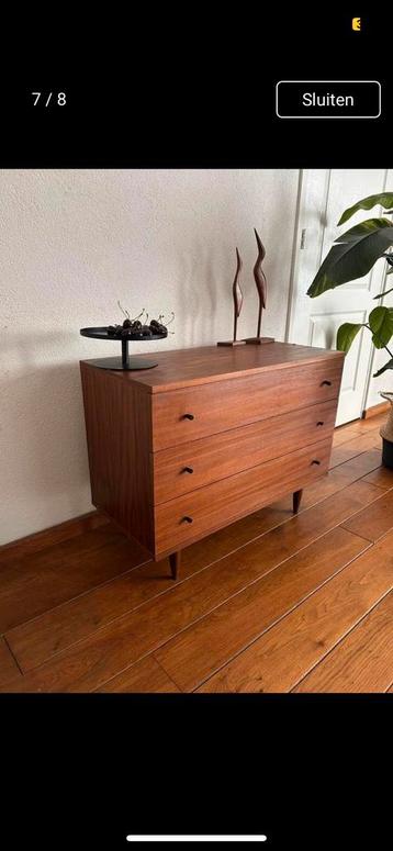Vintage Jaren 60 Ladekast / Dressoir beschikbaar voor biedingen