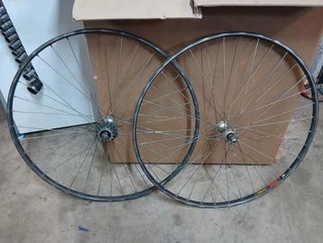 Retro Fietswielen Dura Ace Tubular beschikbaar voor biedingen