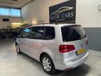 Volkswagen Touran 1.4 TSI Highline |AUTOMAAT|ISOFIX|CRUISE|P, Euro 5, Zwart, 4 cilinders, 1436 kg