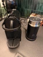 Nespresso magimix met losse melk opschuimer, Witgoed en Apparatuur, Ophalen of Verzenden, Zo goed als nieuw, Espresso apparaat