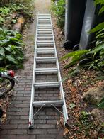 Schuif ladder 24 treden, Doe-het-zelf en Verbouw, Ladders en Trappen, Ophalen, Gebruikt, 4 meter of meer