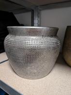 Zilverkleurige plantenpot, Ophalen, Rond, Tuin, Zo goed als nieuw