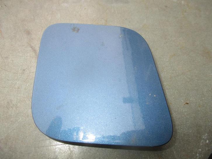 voorbumper sleepoog kapjes toyota auris E 18, Auto-onderdelen, Overige Auto-onderdelen, Toyota, Gebruikt, Ophalen of Verzenden