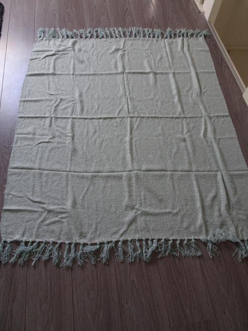 NIEUWE mintgroene deken, 150x125. Materiaal 100% acryl., Huis en Inrichting, Woonaccessoires | Plaids en Woondekens, Nieuw, Ophalen of Verzenden