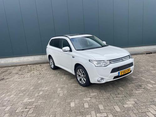 Mitsubishi Outlander 2.0 PHEV Instyle, Auto's, Mitsubishi, Bedrijf, Te koop, Outlander, 4x4, Hybride Elektrisch/Benzine, Plug-in hybride