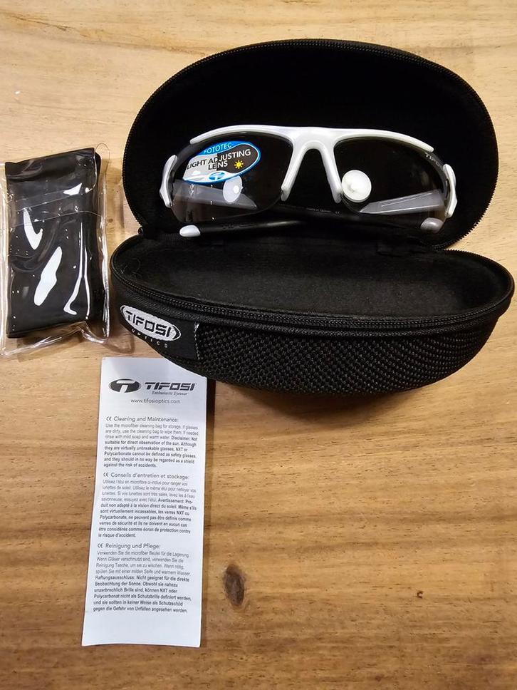 Nieuwe Tifosi Radius Fototec fietsbril, Sport en Fitness, Wielrennen, Nieuw, Overige typen, Ophalen of Verzenden