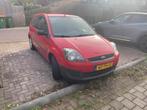 Ford Fiësta 1.3 8V 3DR 2006 Rood, Auto's, 1299 cc, Stof, 4 cilinders, Origineel Nederlands