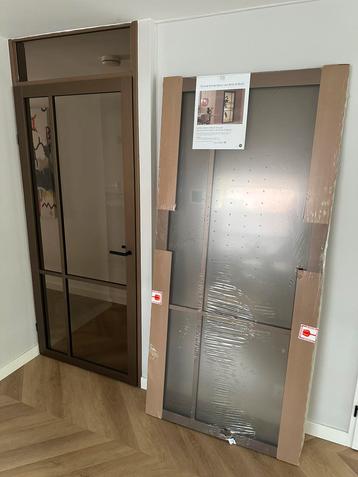 Nieuw! Opdekdeur | Brons met rookglas | LD | Standaard beschikbaar voor biedingen
